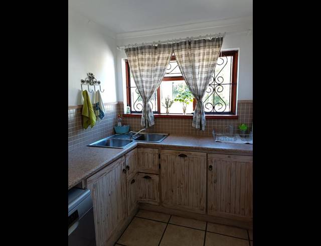 3 BEDROOM HOUSE FOR SALE IN DARLING